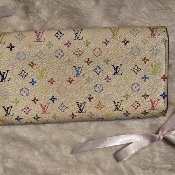 LV- Authentic Louis Vuitton x Murikami “Sarah” Multi-color logo Long Snap Wa… - Picture 10 of 14